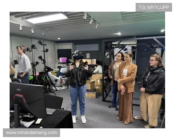 九游真人娱乐：创新技术带来沉浸式真人娱乐体验享受